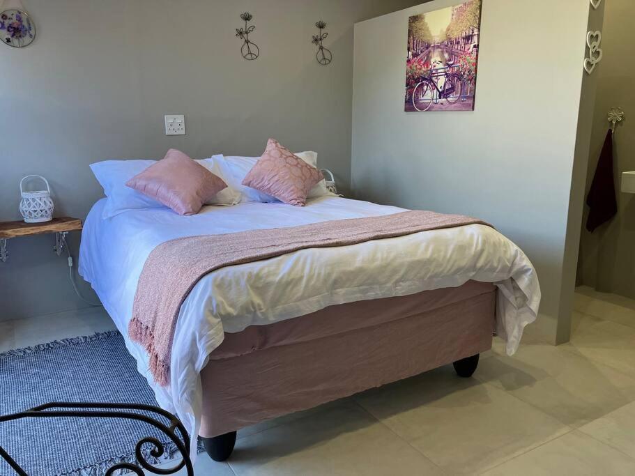 Stellies Accommodation - Room 2 Keetmanshoop Ngoại thất bức ảnh